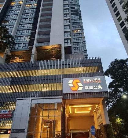 Trillion Suites By Slg Kuala Lumpur Exterior photo