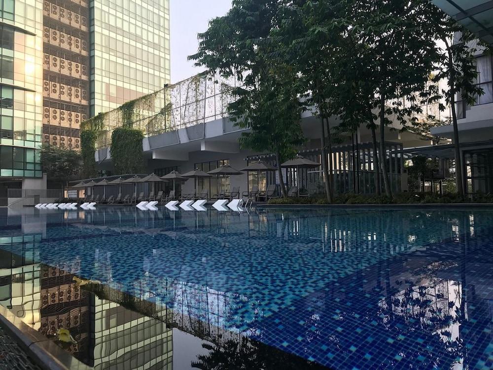 Trillion Suites By Slg Kuala Lumpur Exterior photo